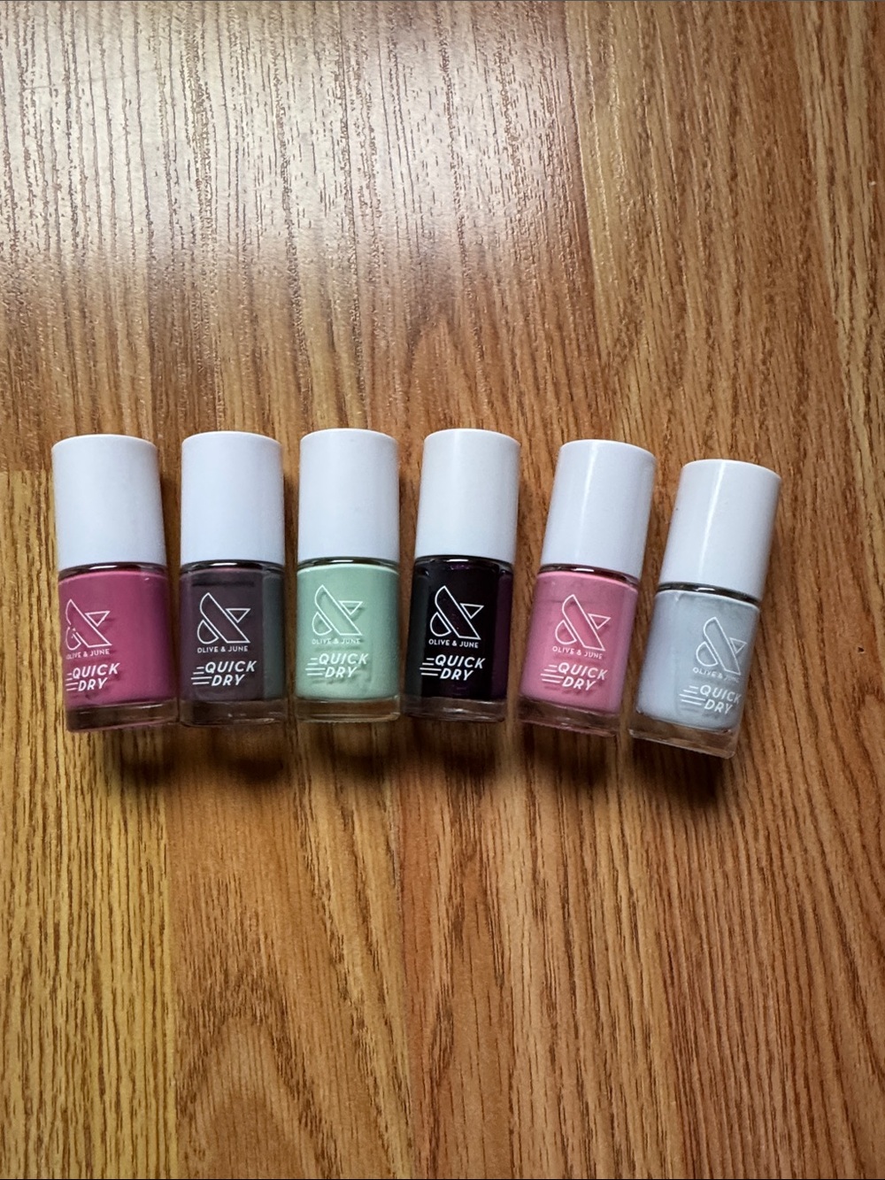 ✨ Olive & June - Quick Dry Colors - Set of 6